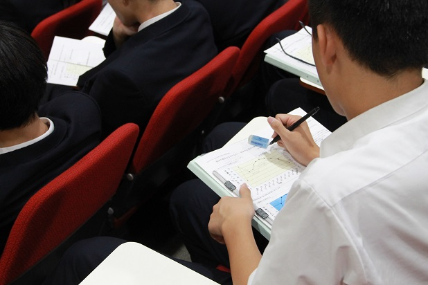 人間と社会・高千穂大学IMG_8943 - コピー.JPG